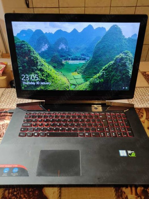 Vand Laptop Gaming Lenovo ideaPad Y700-17ISK 17.3 inch cu Windows 10 Professional