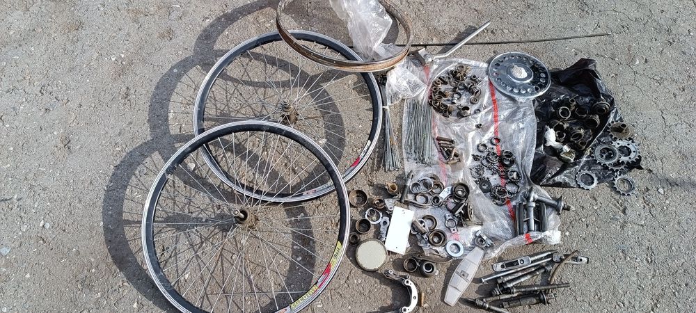 Запчасти к велосипедам