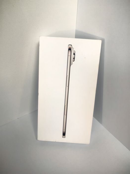 Iphone Air 1TB  Light Gold 100% 2 цикъла НОВ ГАРАНЦИЯ