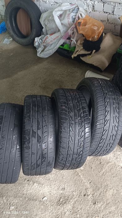 Шины летние 225/45/18
