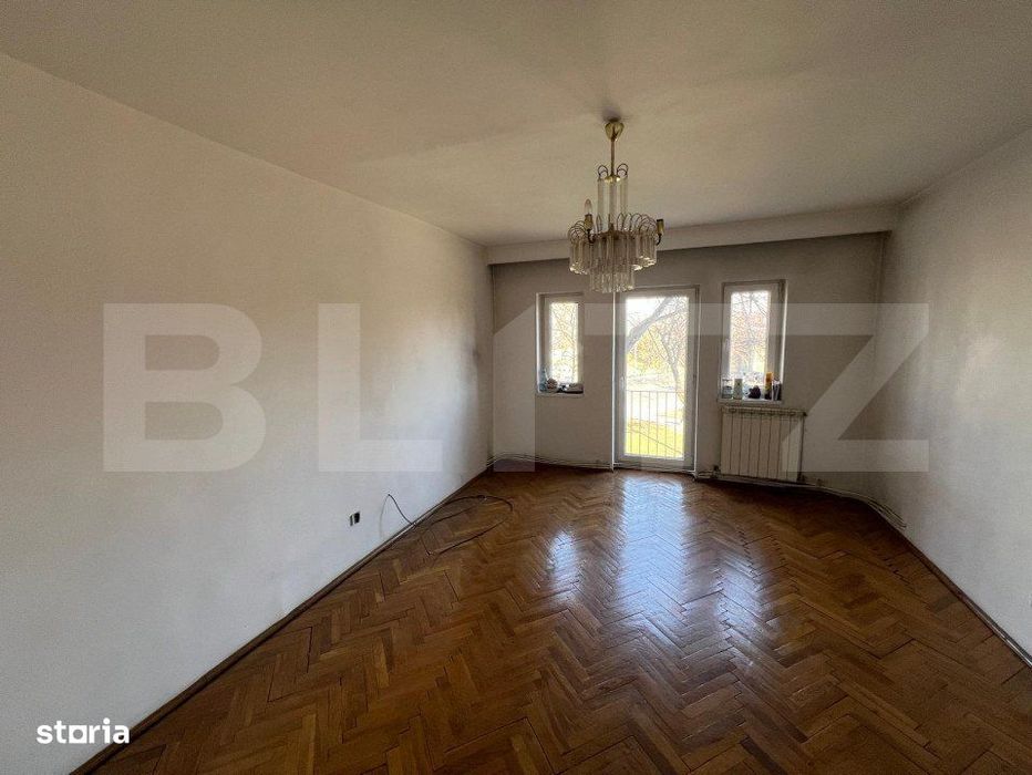Apartament cu 5 camere, etaj 1, 112 mp, zona liceului Economic — fotografia 1