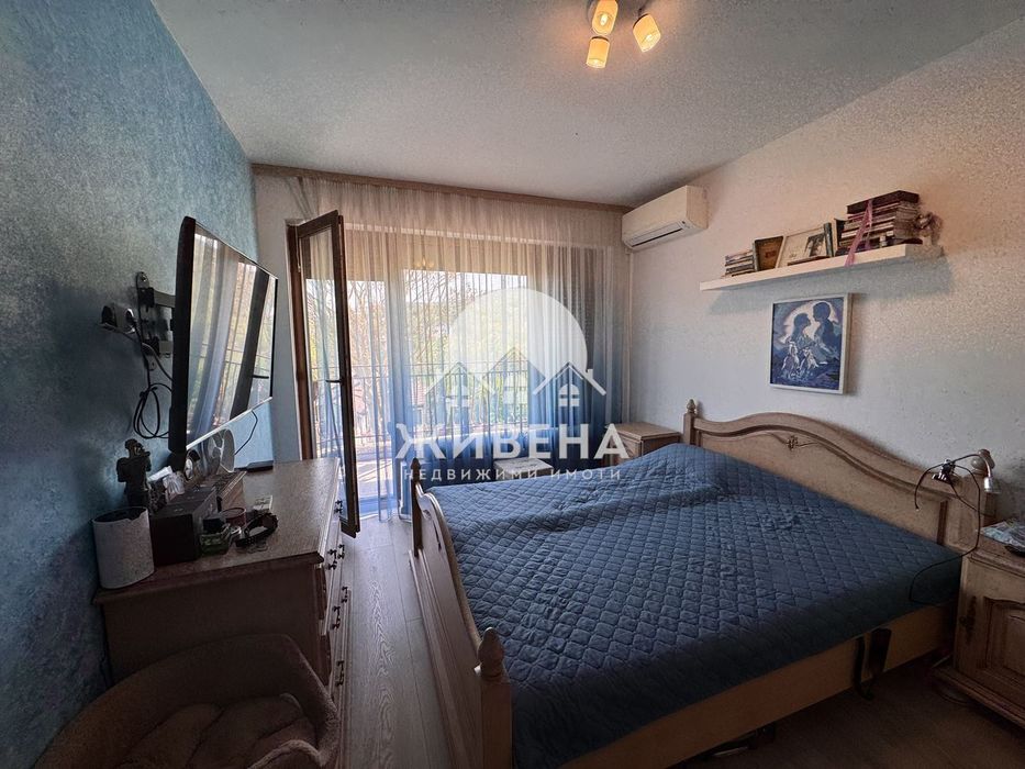 Продава обзаведен 3-стаен апартамент, м-т Сотира
