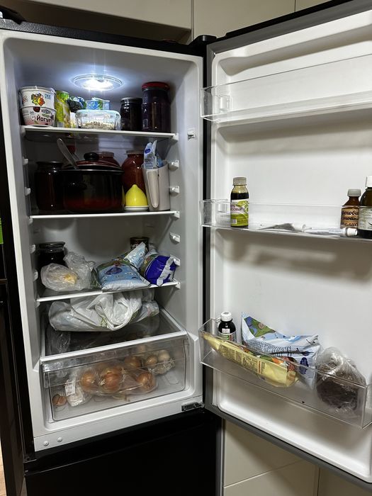 Продам холодильник в идеальном состоянии