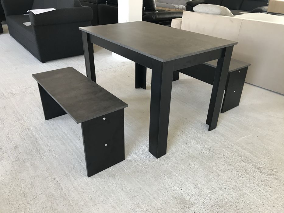 Set masa + 2 bancute