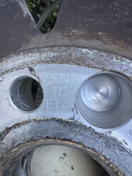 Jante gama Audi Wolkswagen R16