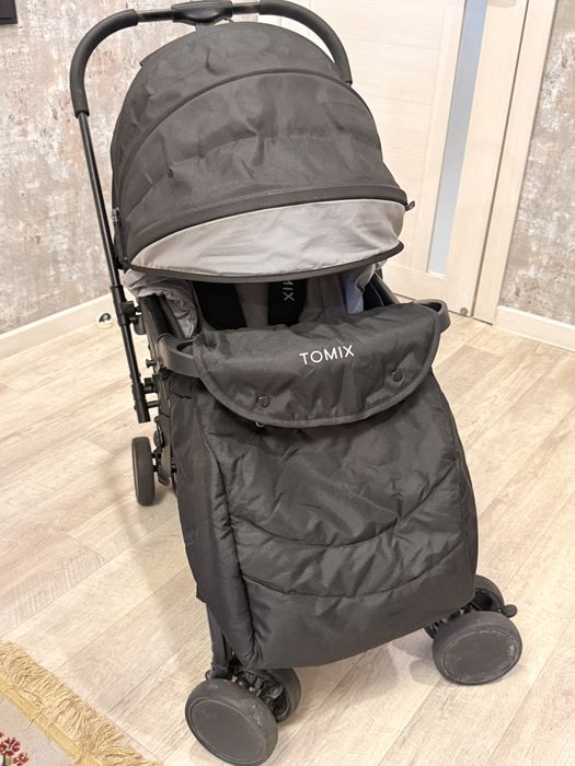 Продам Коляска tomix