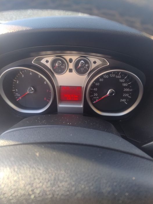 Ford Focus 1.6 benzina 2009