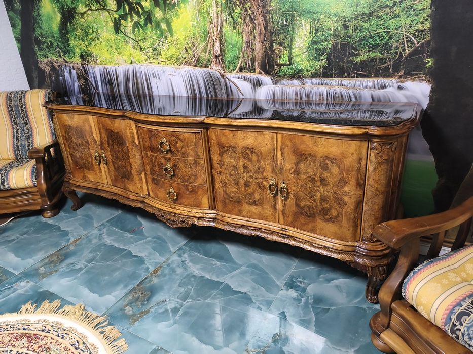 Vând comodă venețiană