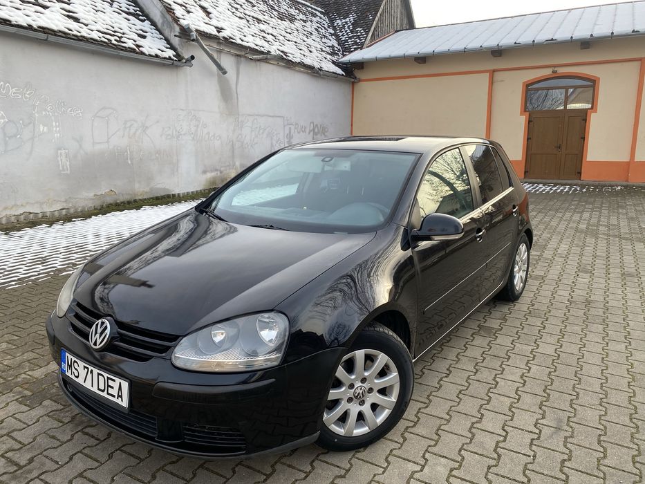 Vw Golf 5 1.6 16v 6+1 viteze 2007 Euro 4 Unic Proprietar în țară 2350€
