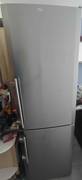 Хладилник с фризер Liebherr CUesf 3503 Инокс, добро състояние работещ