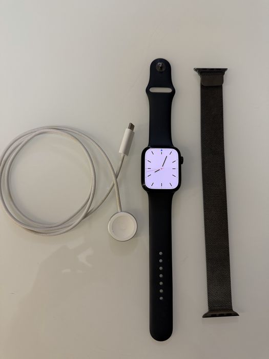 Apple Watch Series 9 Cellular 45mm + bratara Milanese originala
