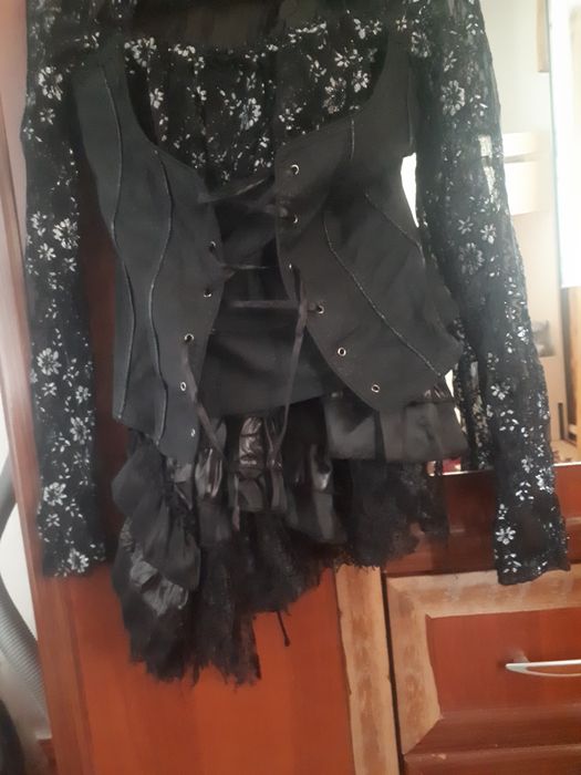 Көйлек және двойка сатылады