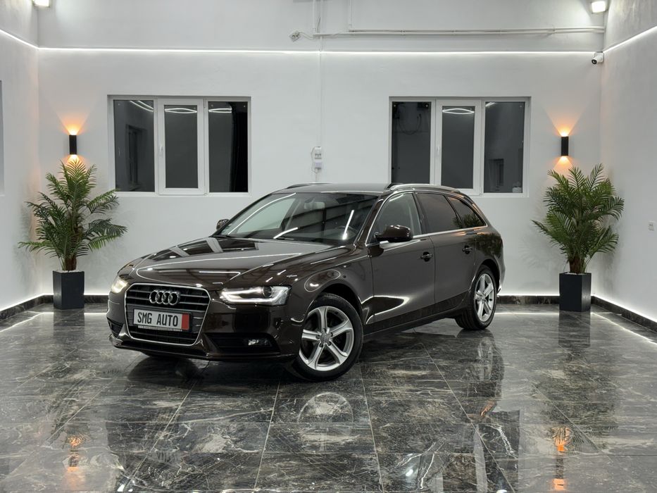 AUDI A4 2012
