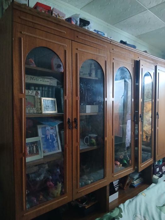 Продам стенку б/у