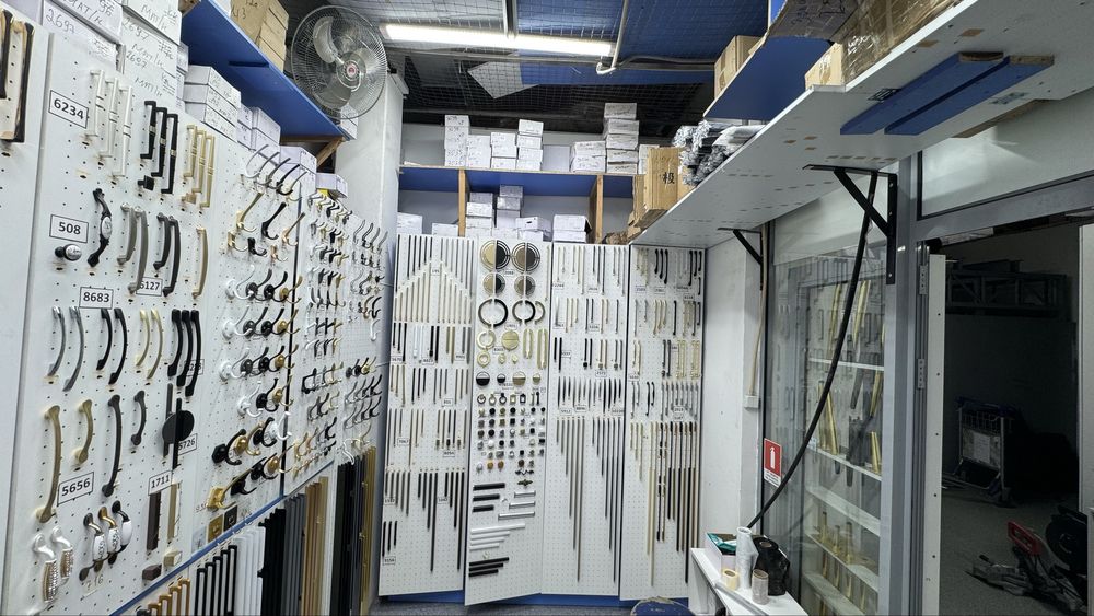 Продаетсч бутик на рынке Тастак