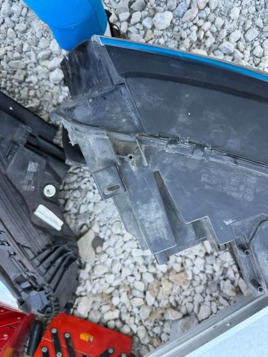 Десен фар за VW Tiguan 2019