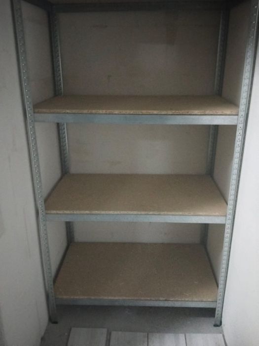 Стеллажи металлические