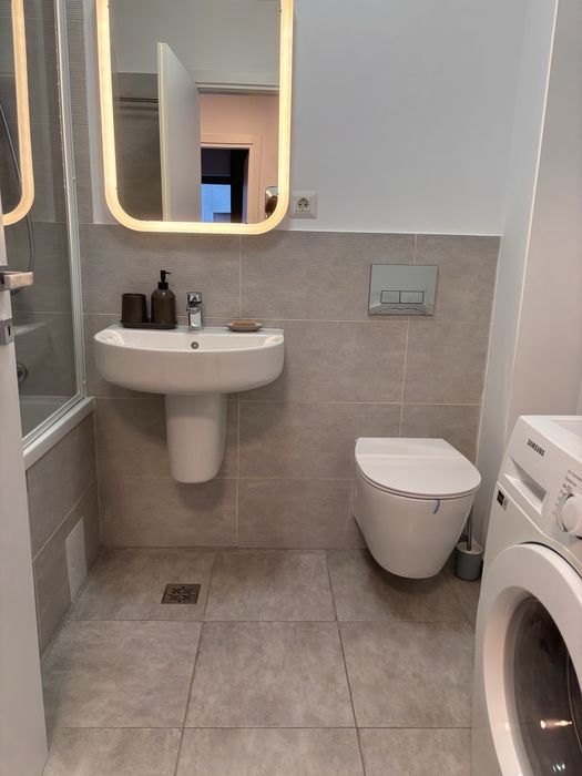 Vand 2 Camere La Citadella Sisesti cu loc parcare inclus -Particular