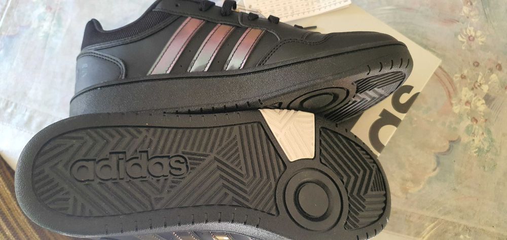 Маратонки adidas дамски номер 38 2/3