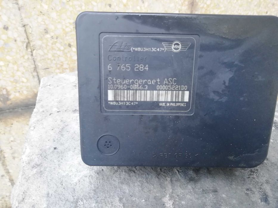 Продавам ABS модул за Mini R50/53  6 765 284