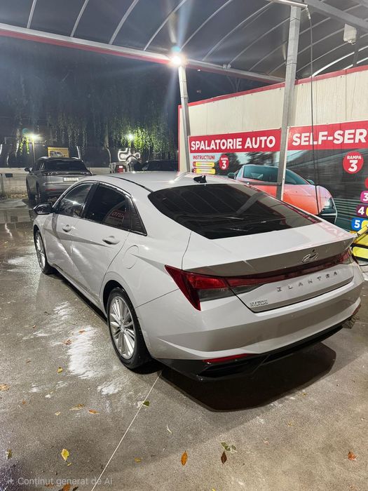 HYUNDAI Elantra 0 — imagine 3