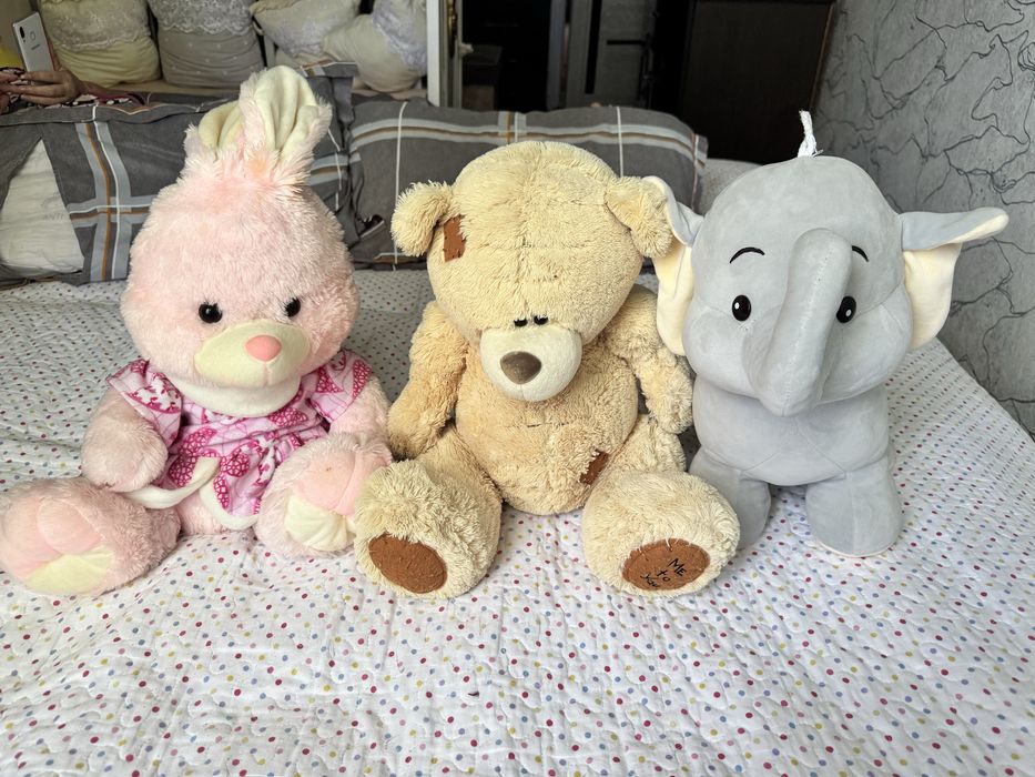 Мягкие игрушки в идеальном состоянии