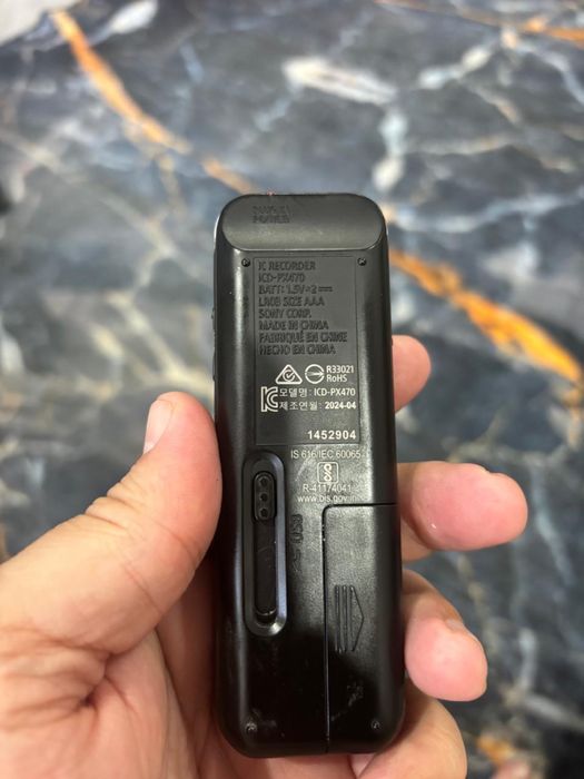 Продам Цифровой диктофон Sony ICD-PX470