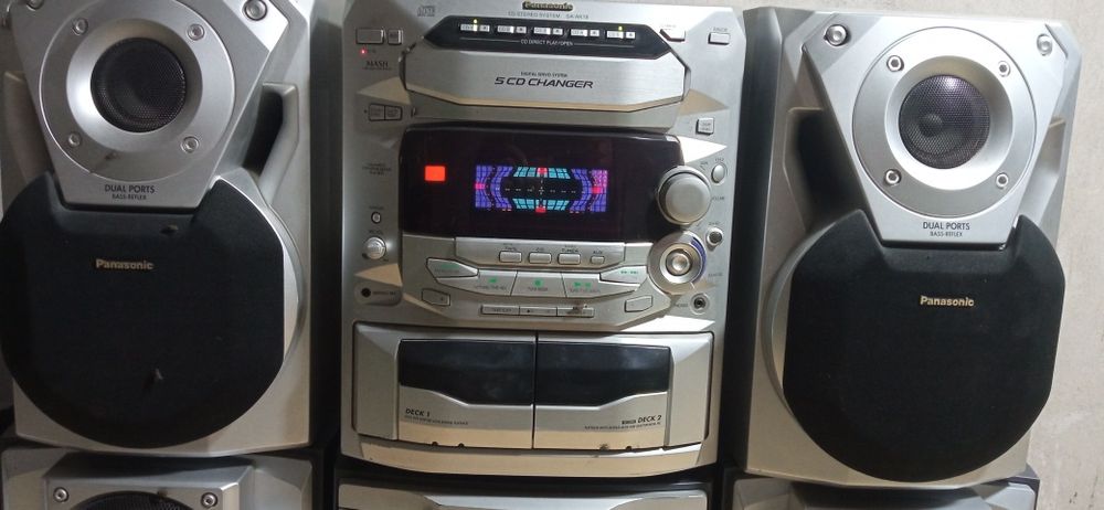 Продам  музыкальный центра