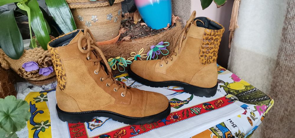 Ботуши Естествен велур 39н.