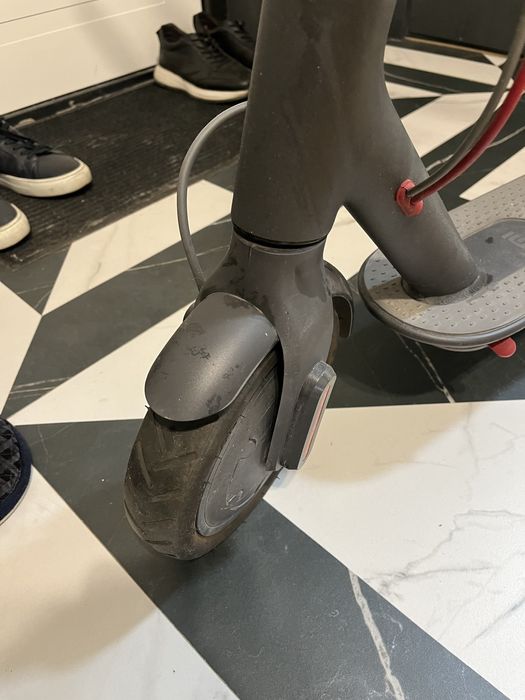 Продаю электросамока