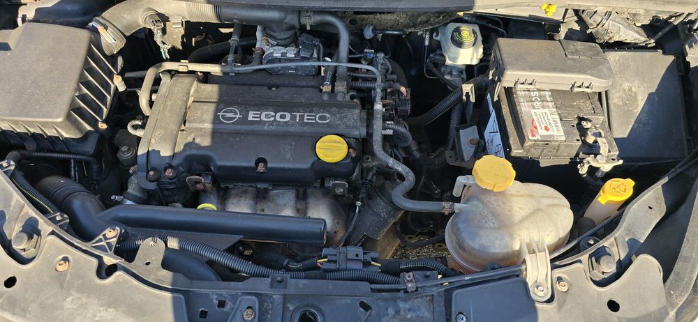 Opel corsa d 1.4 benzina fabricație luna 12 din 2007