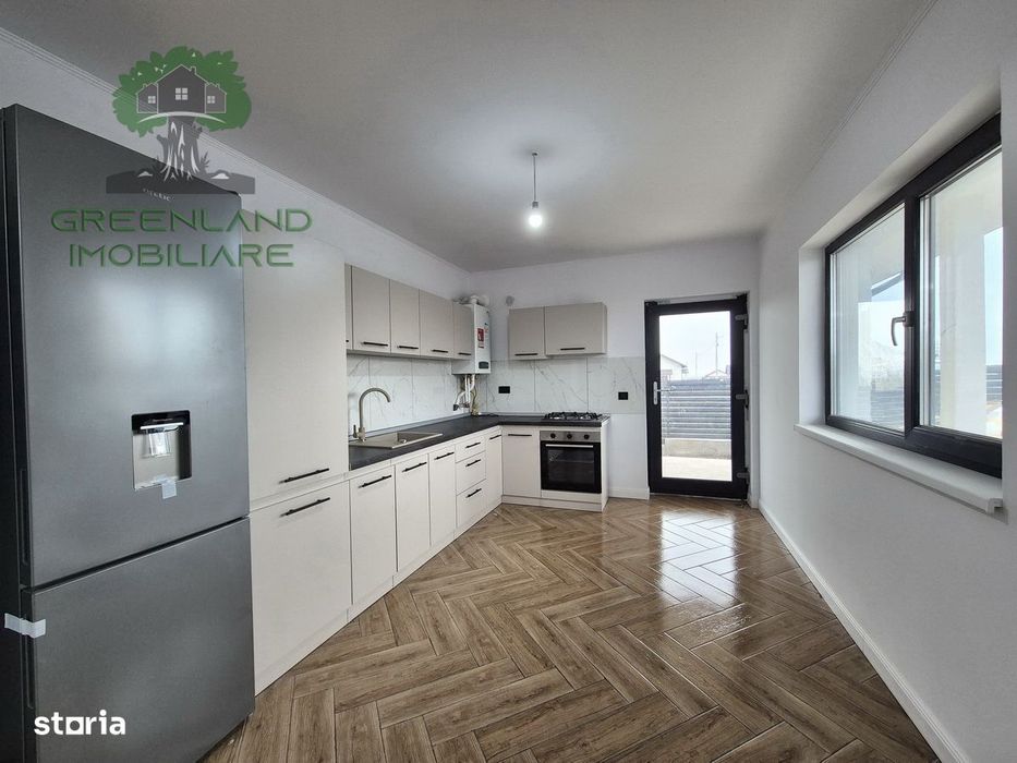 CASA PARTER 4 camere, 2 bai, 108mp, teren 400mp, Miroslava-Vorovesti