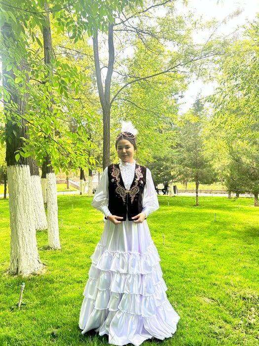 Казахский национальный костюмы