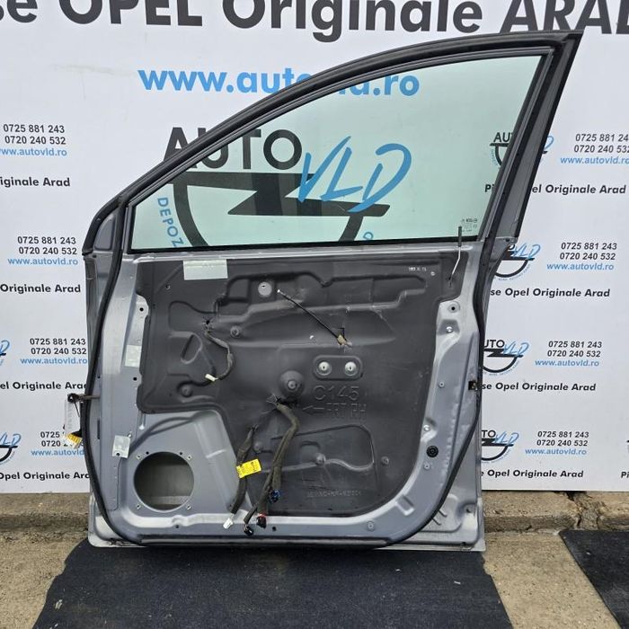 Portiera usa dreapta fata Opel Antara