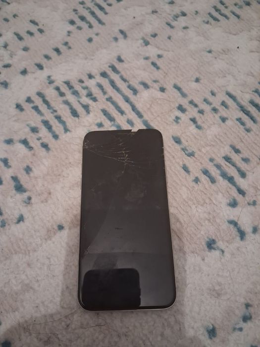 Iphone X & Moto G24