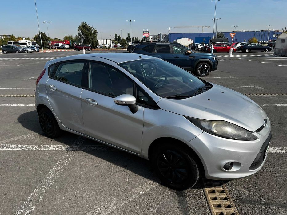 FORD Fiesta 2010 — imagine 3