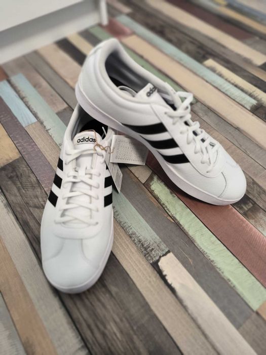 Маратонки адидас размер 46 и 2/3 - 30 евро