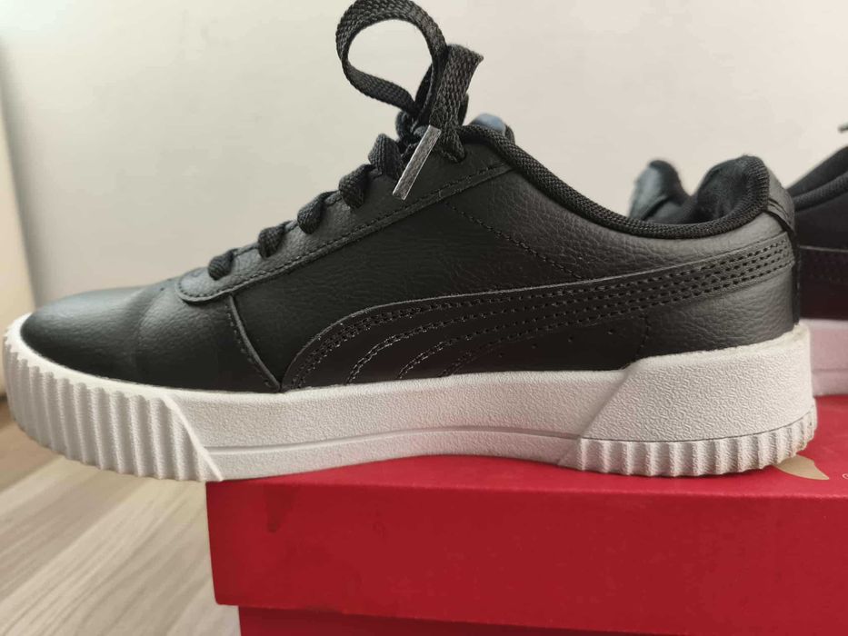 Женски обувки Puma номер 38.5