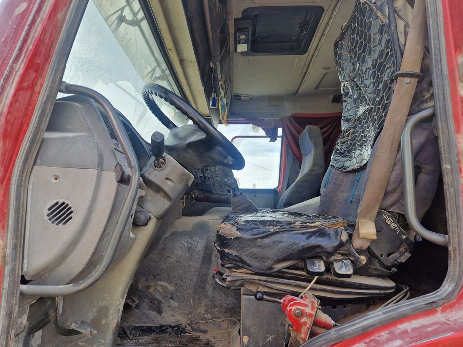 Продам самосвал хово