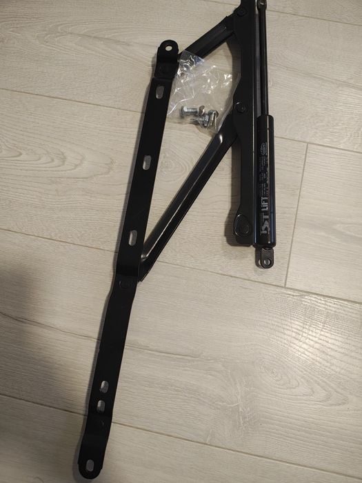 Повдигащ механизъм за легло