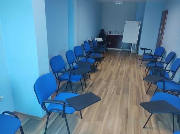 Дава се под наем Двустаен апартамент в София, Център - 77 кв.м за 800 € - Снимка #1