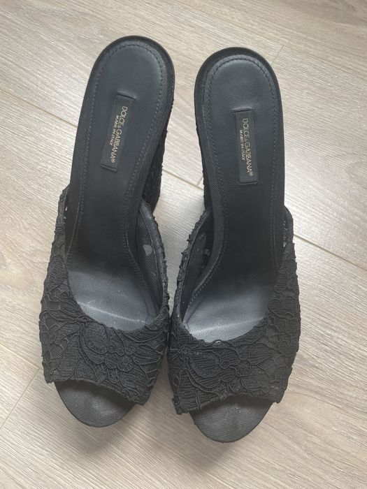 Продам босоножки Дольче Габбана оригинал