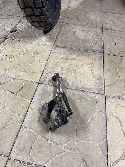 Подножка для скутера