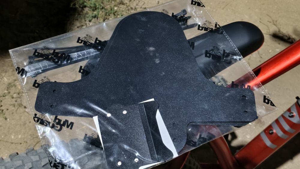 Крыль Mud Cuard 2шт 5500тг