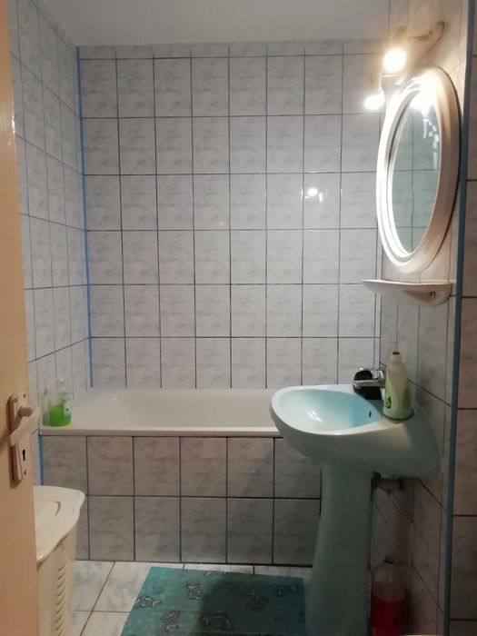 Inchiriez apartament 2 camere