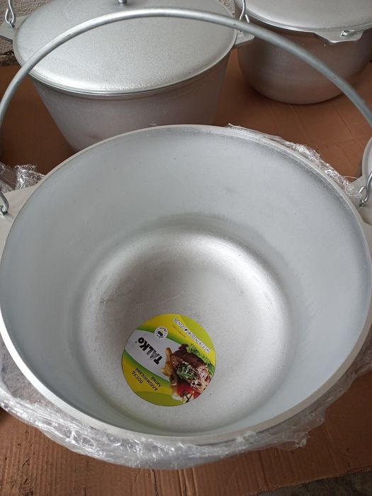 Ceaun tuci cu capac 40L