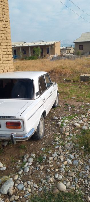 Moshina sotiladi zur yoqilgʻi binz piropan