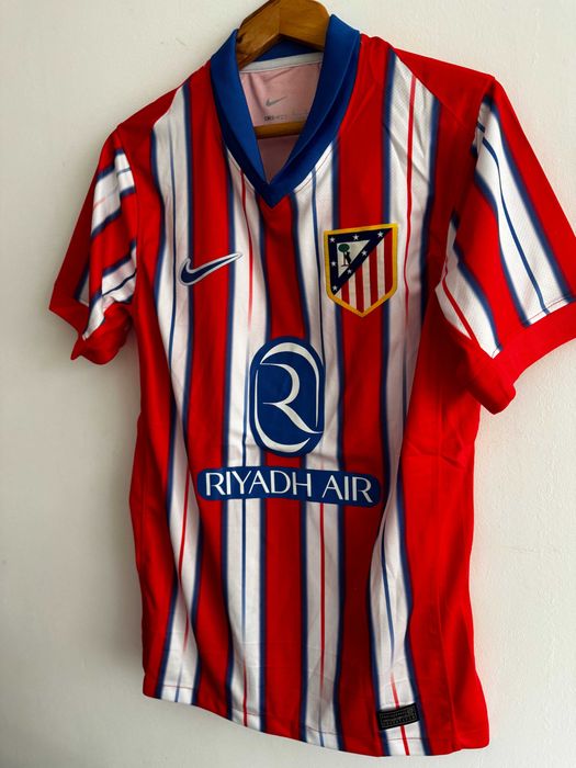 Атлетико Мадрид 24/25 Домакински Тениски