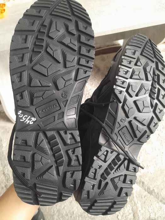 Продам мужскую обувь