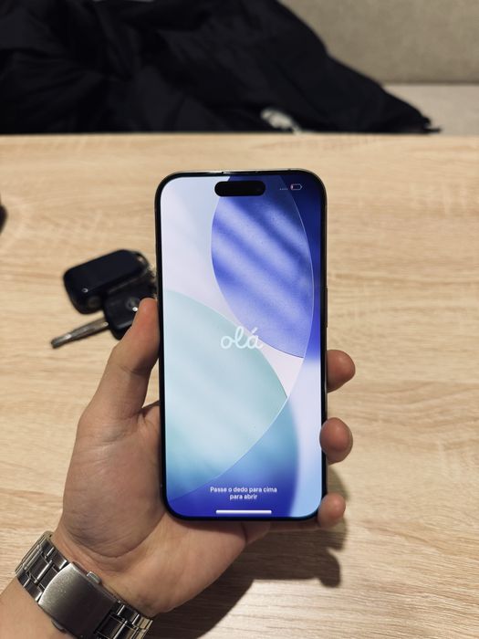 Продам Восстановленный Iphone 15 pr